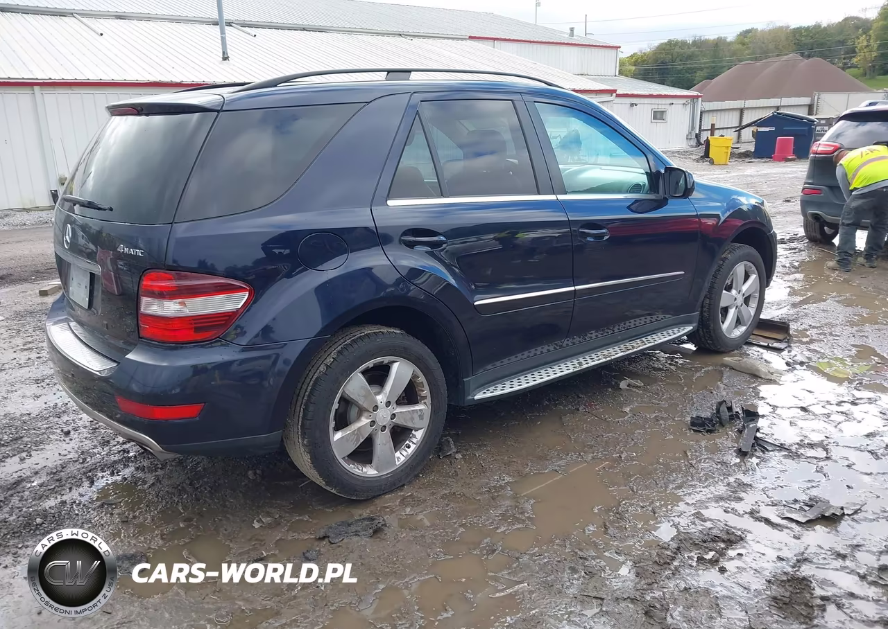 2010 Mercedes-Benz Ml 350 4Matic VIN:4JGBB8GB0AA571925 - 4
