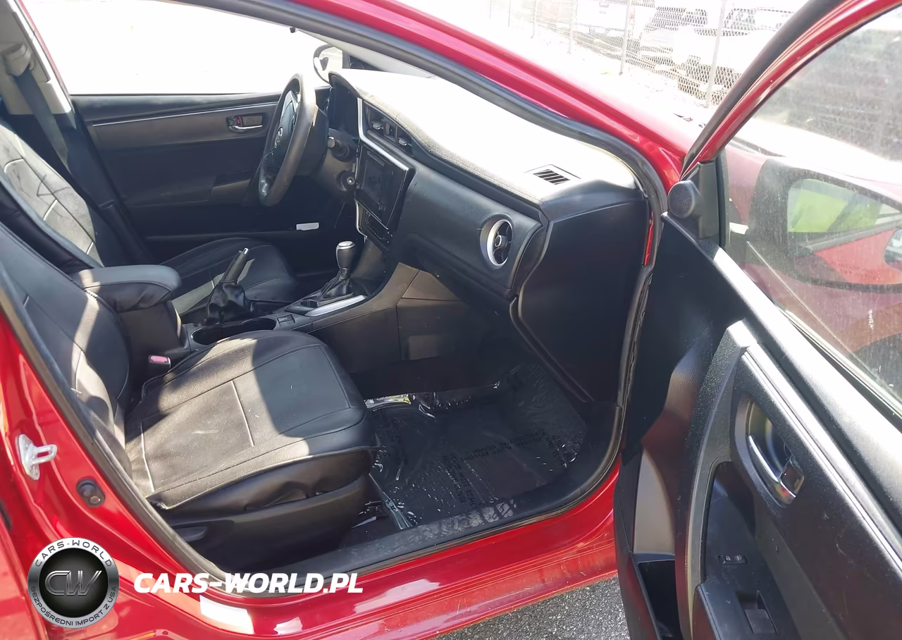 2019 Toyota Corolla Le VIN:2T1BURHE5KC187326 - 5