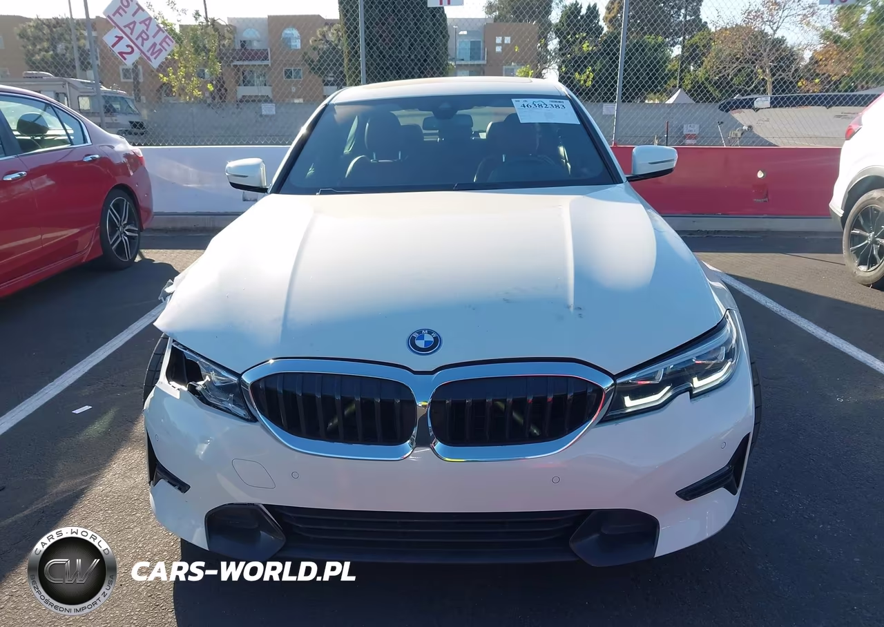 2022 BMW 330E VIN:3MW5P7J09N8C33197 - 12