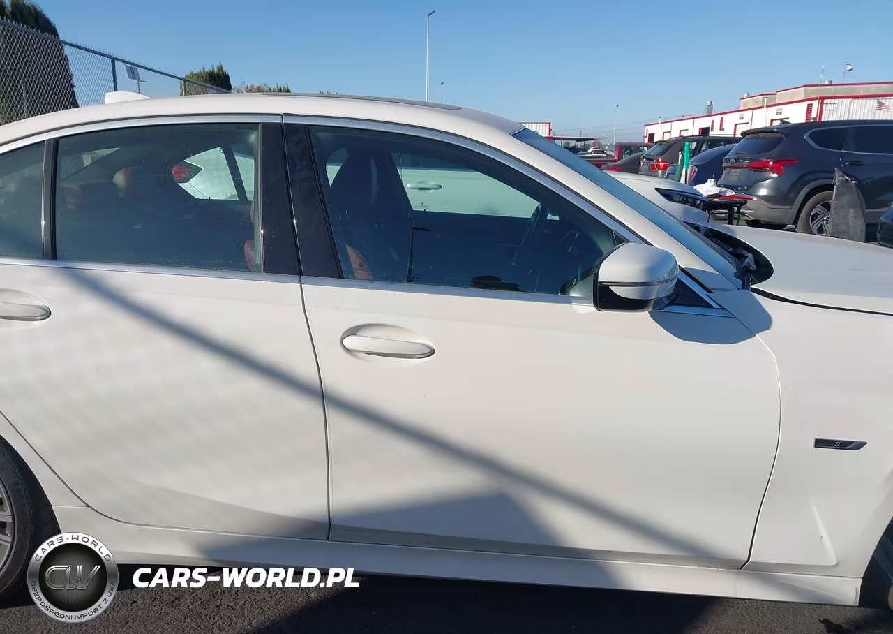 2022 BMW 330E VIN:3MW5P7J09N8C33197 - 13