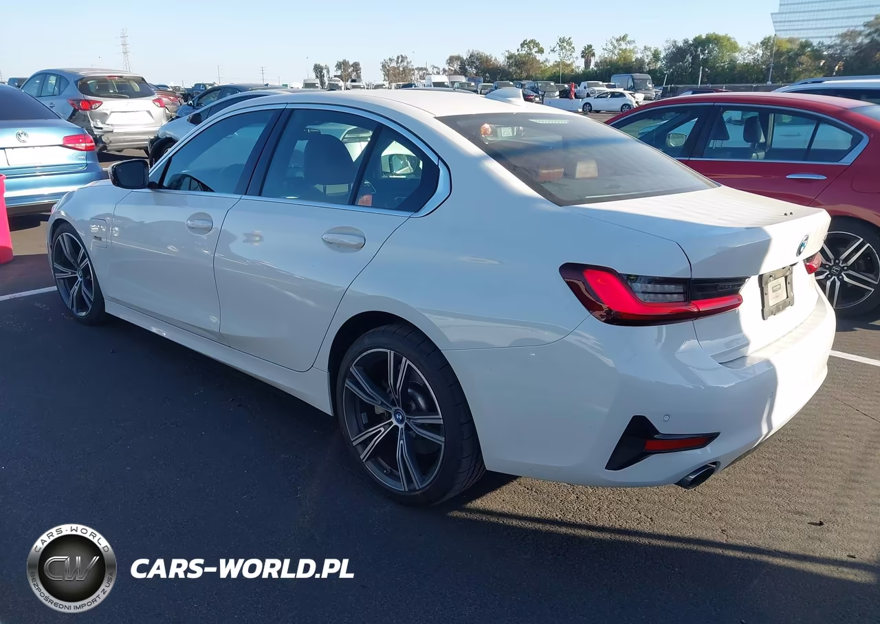 2022 BMW 330E VIN:3MW5P7J09N8C33197 - 3