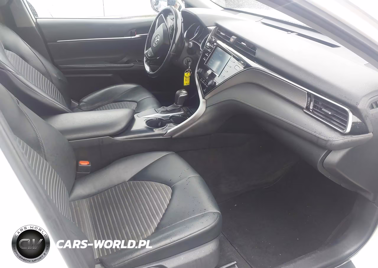 2020 Toyota Camry Se VIN:4T1G11AK3LU902569 - 5