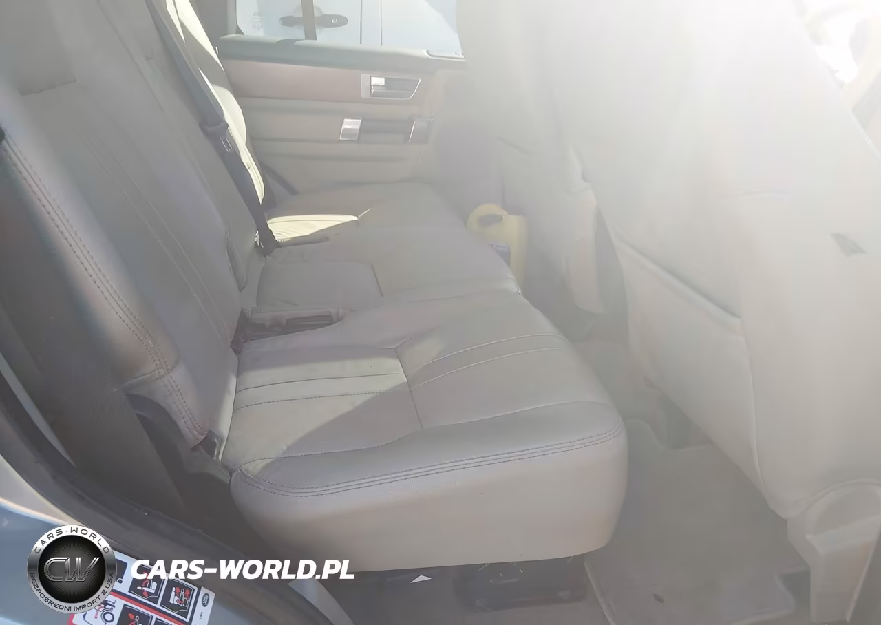 2010 Land Rover Lr4 VIN:SALAM2D46AA530737 - 8