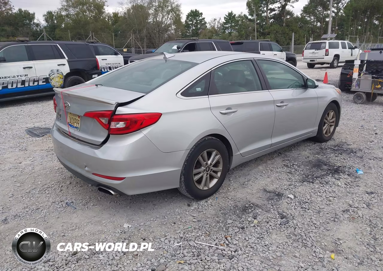 2015 Hyundai Sonata Se VIN:5NPE24AF1FH058866 - 4