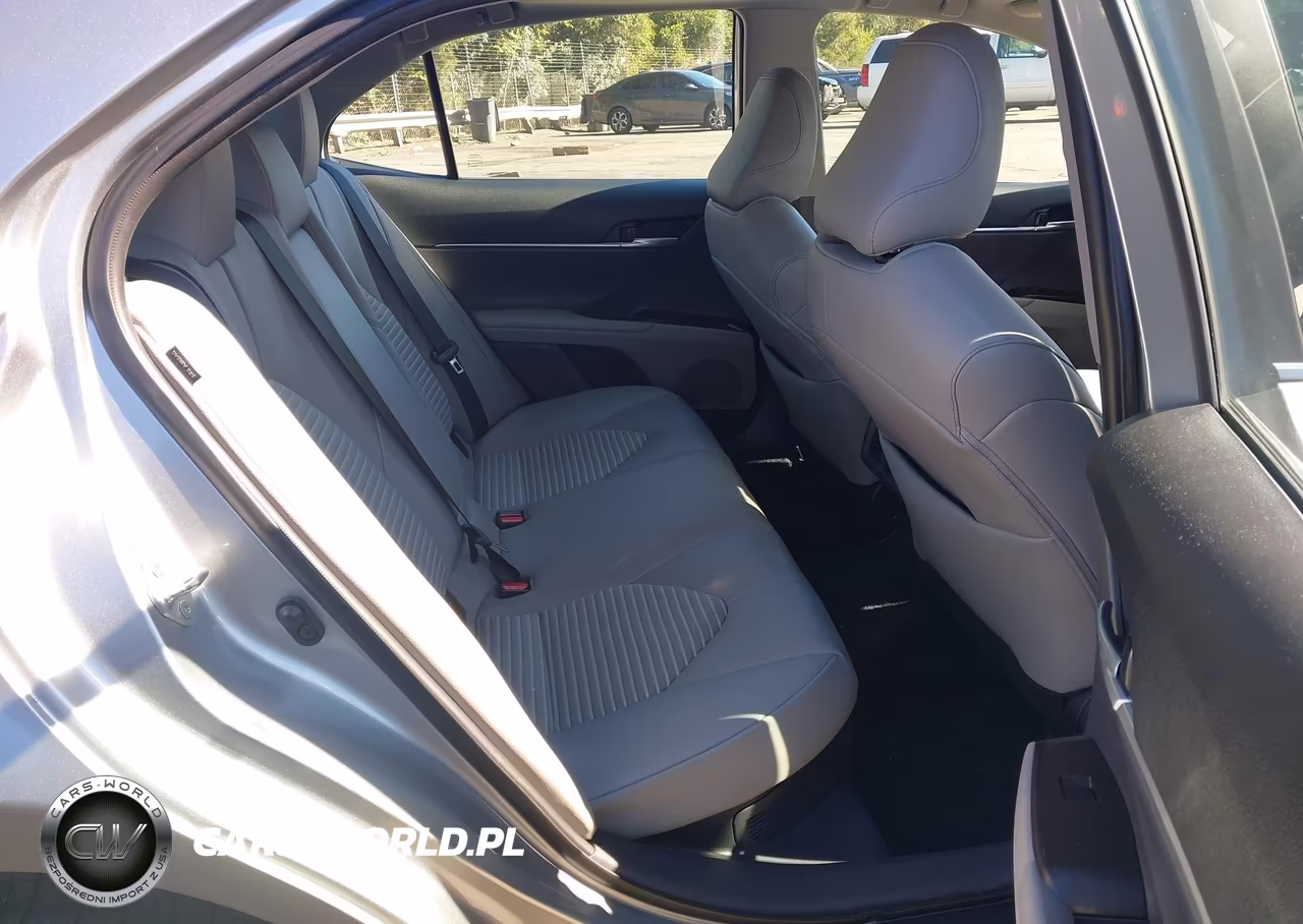 2024 Toyota Camry Hybrid Se VIN:4T1S31AK3RU620848 - 8