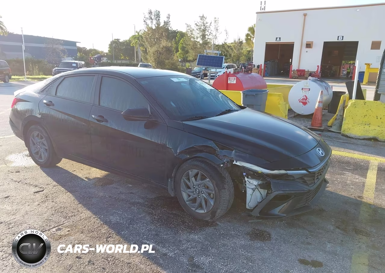 2024 Hyundai Elantra Sel