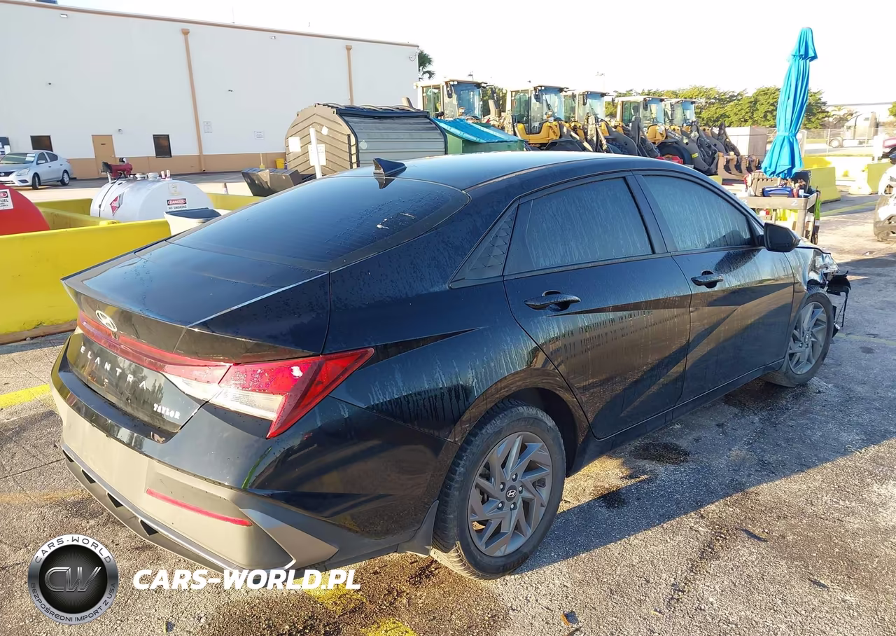 2024 Hyundai Elantra Sel VIN:KMHLM4DG7RU713480 - 4
