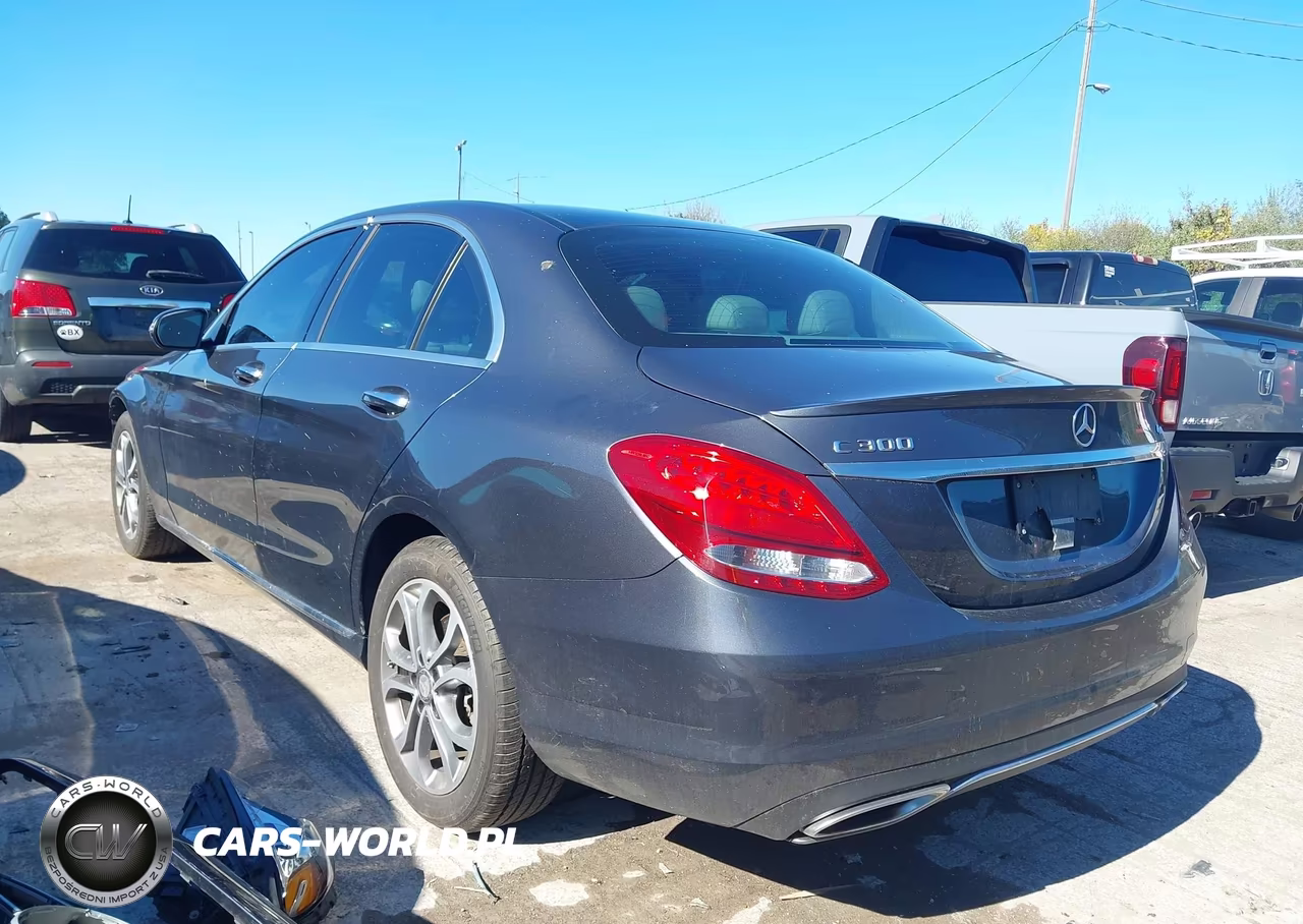 2016 Mercedes-Benz C 300 4Matic VIN:55SWF4KB0GU158461 - 3