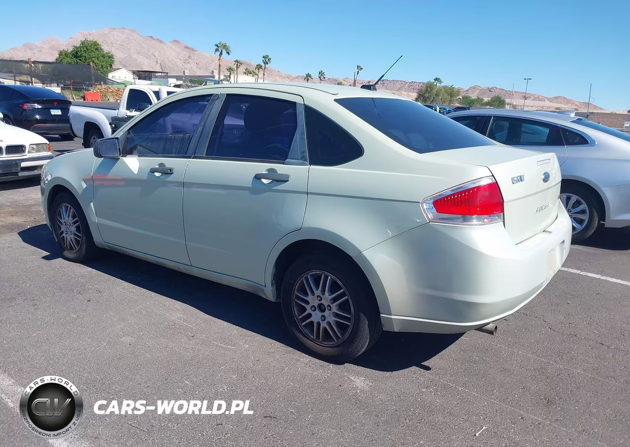 2011 Ford Focus Se VIN:1FAHP3FN4BW161895 - 3