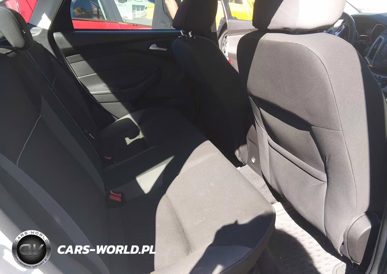 2013 Ford Focus Se VIN:1FADP3F2XDL253022 - 8