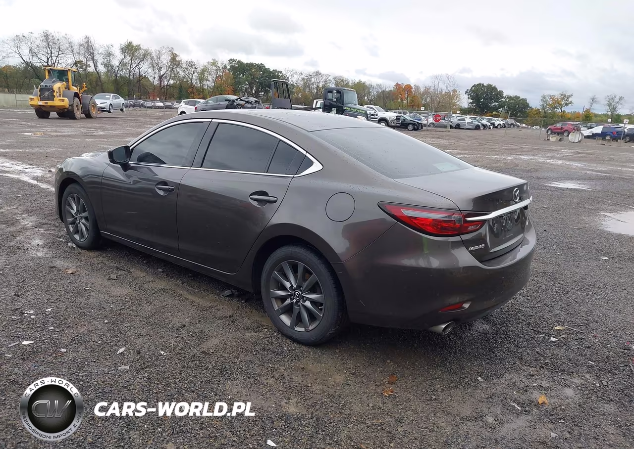 2018 Mazda Mazda6 Sport VIN:JM1GL1UM8J1329453 - 3