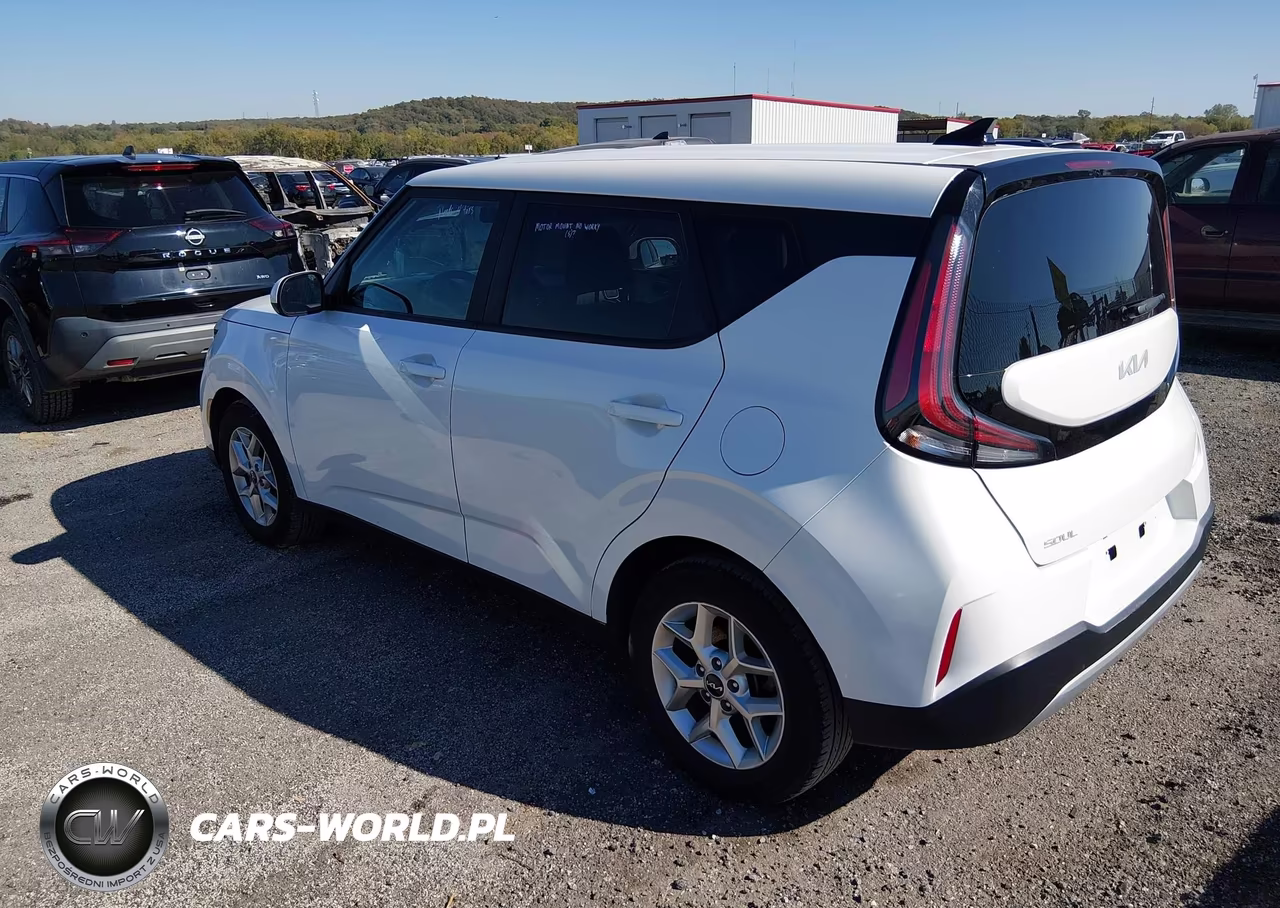 2024 Kia Soul Lx VIN:KNDJ23AU9R7913152 - 3