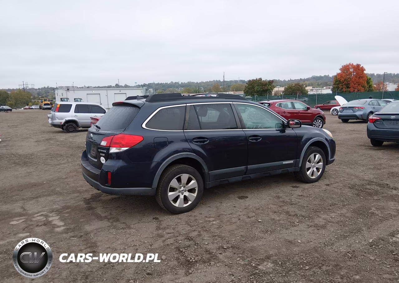 2012 Subaru Outback 2.5I Limited VIN:4S4BRBKC4C3238207 - 4
