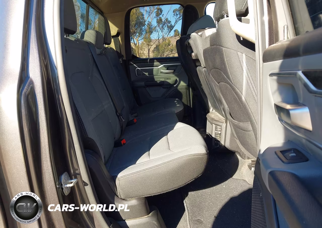 2019 Ram 1500 Big Horn-Lone Star 4X2 6'4 Box VIN:1C6RREBG6KN813344 - 8