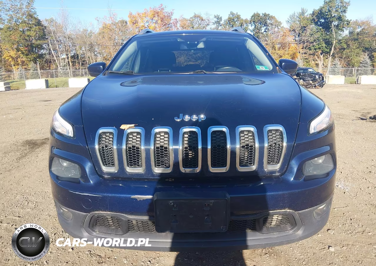 2014 Jeep Cherokee Latitude VIN:1C4PJMCB2EW164211 - 6
