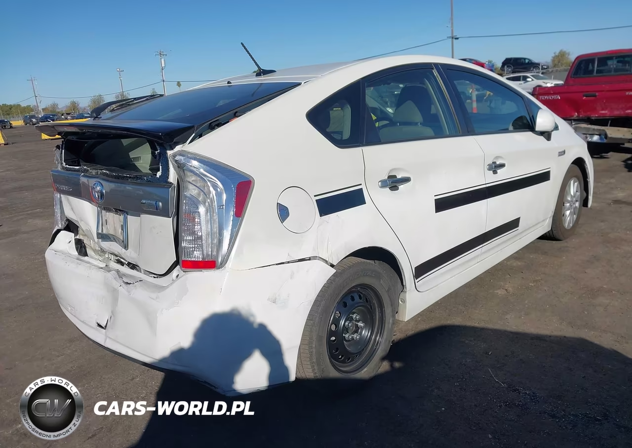 2012 Toyota Prius Plug-In VIN:JTDKN3DP0C3027611 - 4