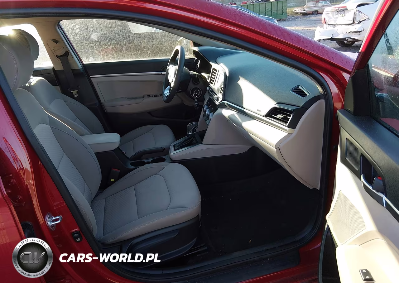 2019 Hyundai Elantra Se VIN:KMHD74LFXKU806519 - 5