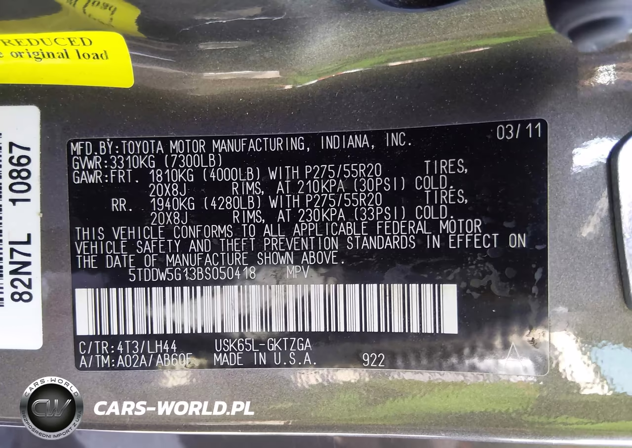2011 Toyota Sequoia Platinum 5.7L V8 VIN:5TDDW5G13BS050418 - 9