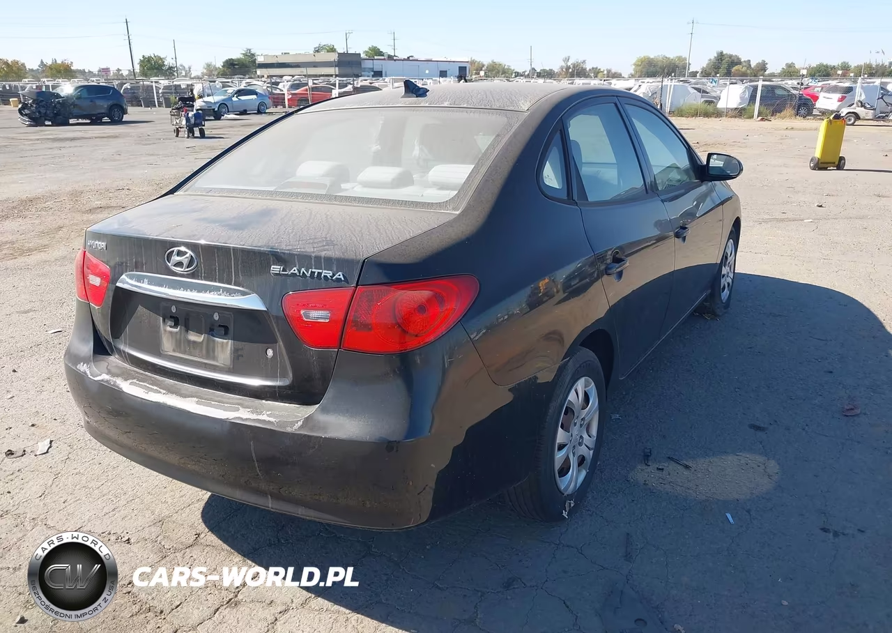 2010 Hyundai Elantra Gls VIN:KMHDU4AD4AU181012 - 4