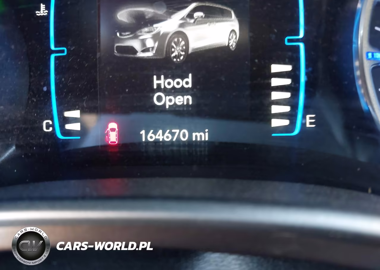 2017 Chrysler Pacifica Touring-L VIN:2C4RC1BG6HR510109 - 7