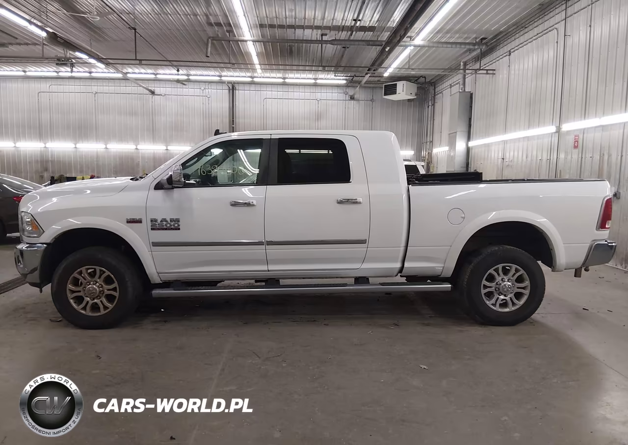 2016 Ram 2500 Laramie VIN:3C6UR5NJ7GG286657 - 15