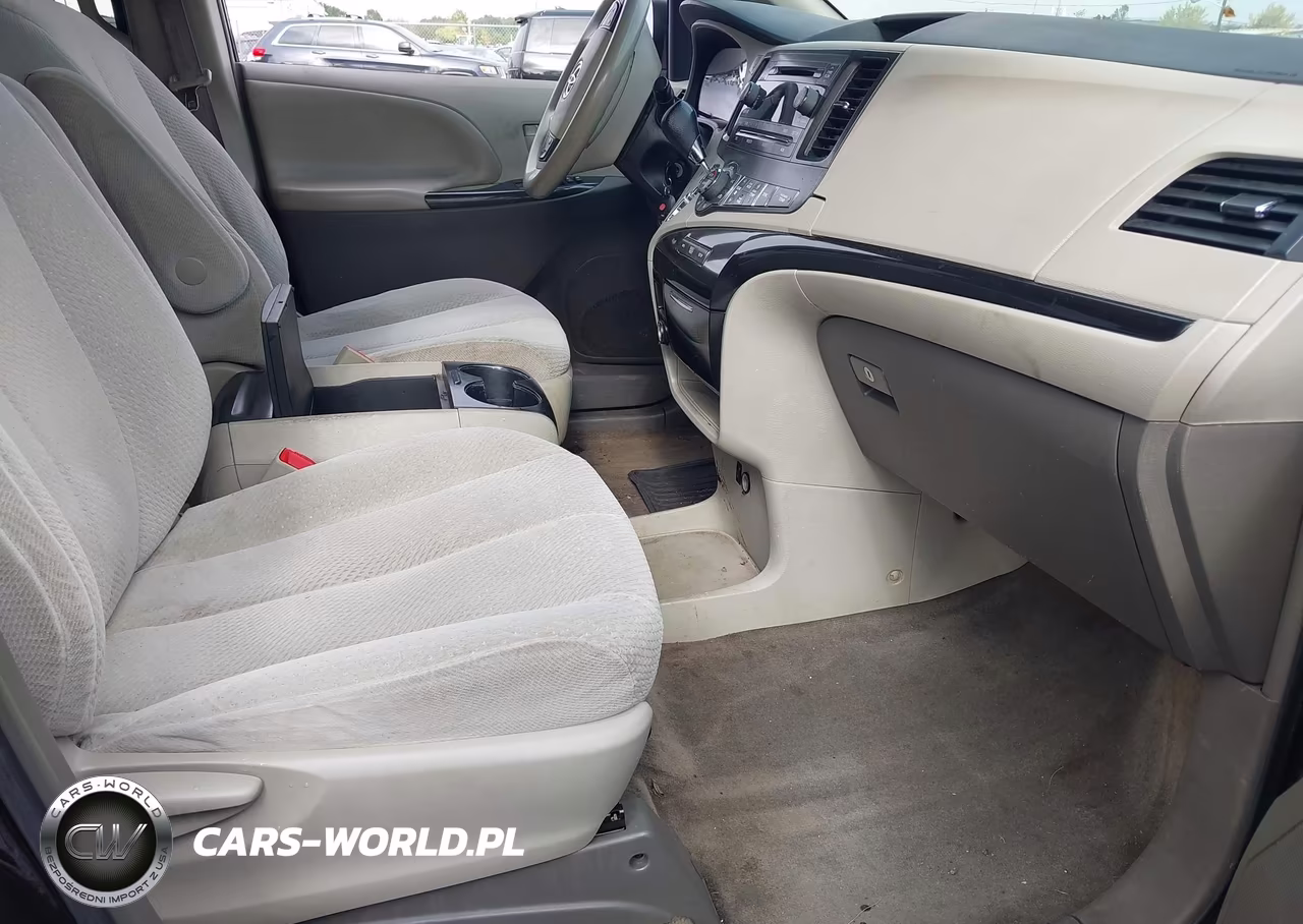 2014 Toyota Sienna Le V6 8 Passenger VIN:5TDKK3DC4ES489967 - 5