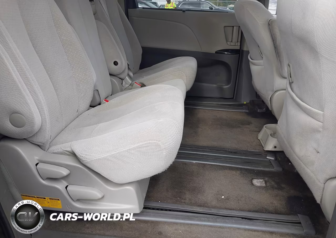 2014 Toyota Sienna Le V6 8 Passenger VIN:5TDKK3DC4ES489967 - 8