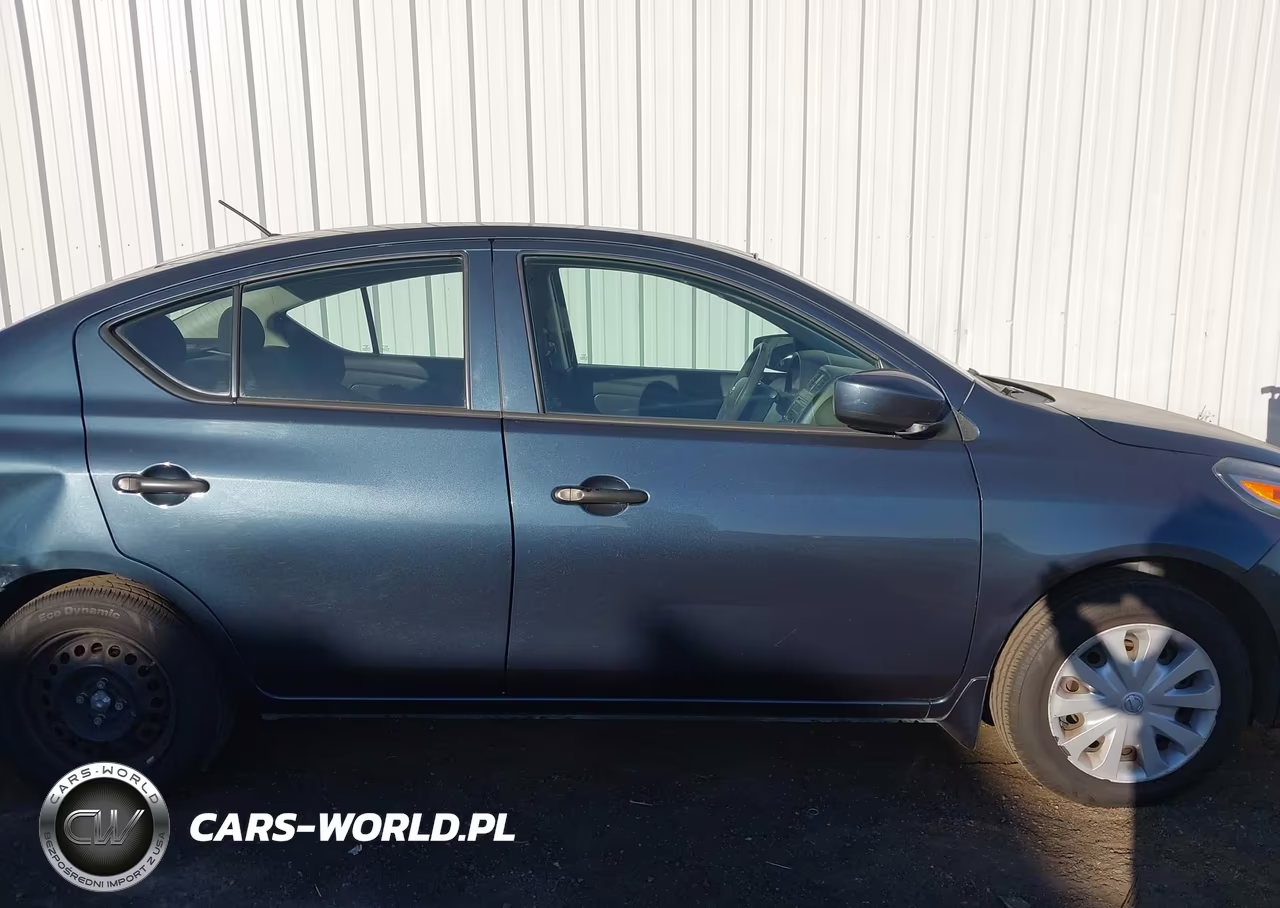 2016 Nissan Versa 1.6 S VIN:3N1CN7AP7GL887602 - 13