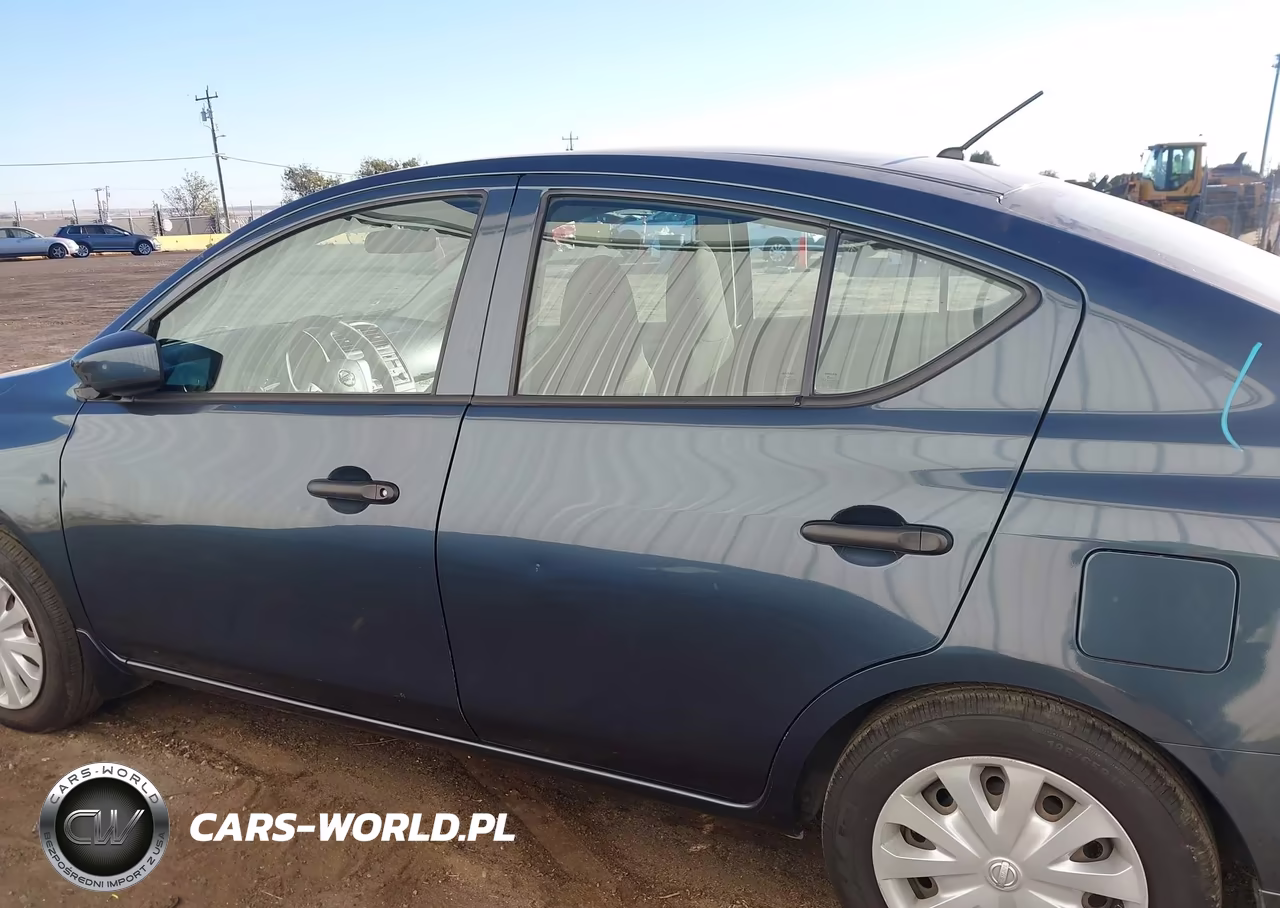 2016 Nissan Versa 1.6 S VIN:3N1CN7AP7GL887602 - 14
