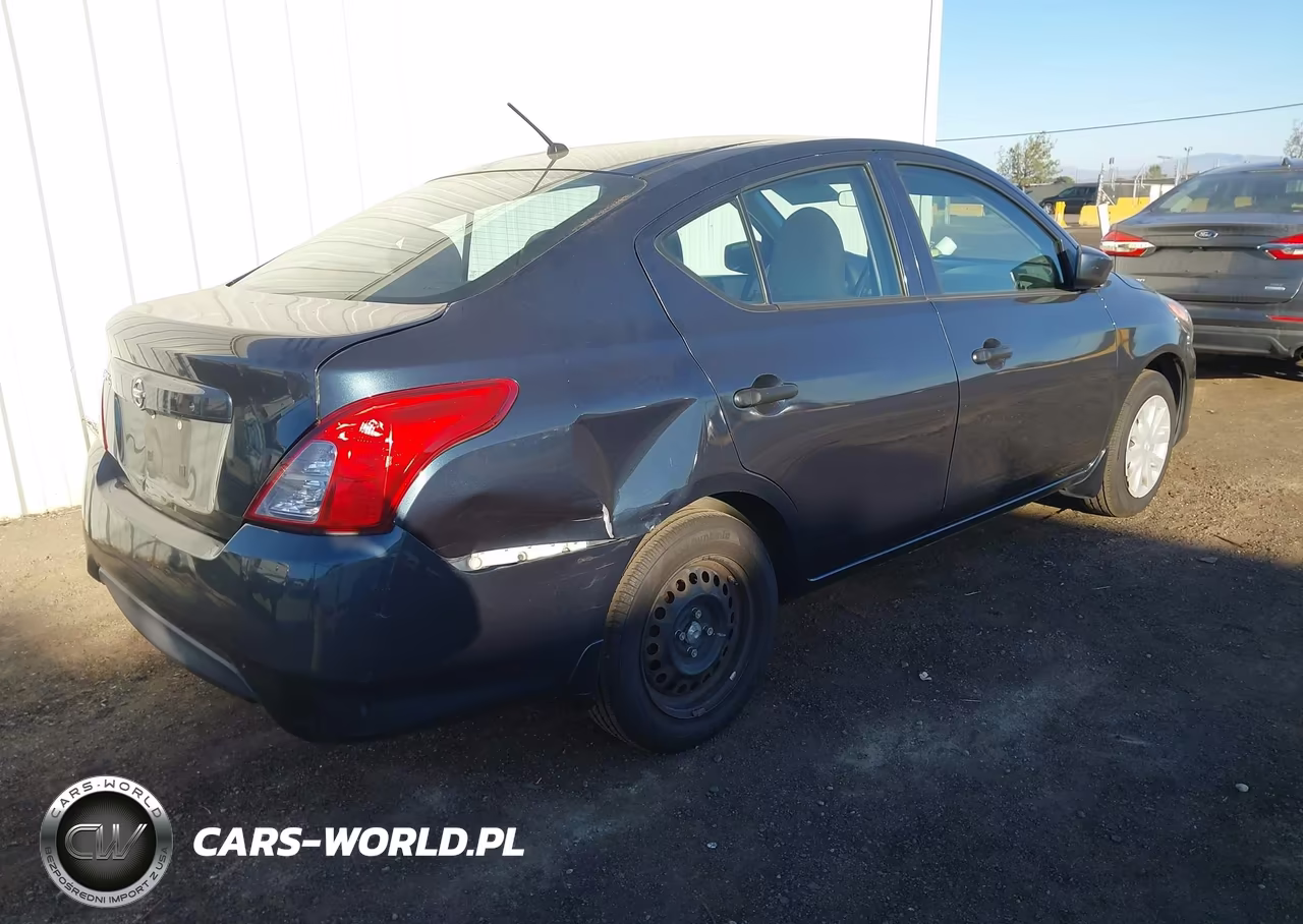 2016 Nissan Versa 1.6 S VIN:3N1CN7AP7GL887602 - 4