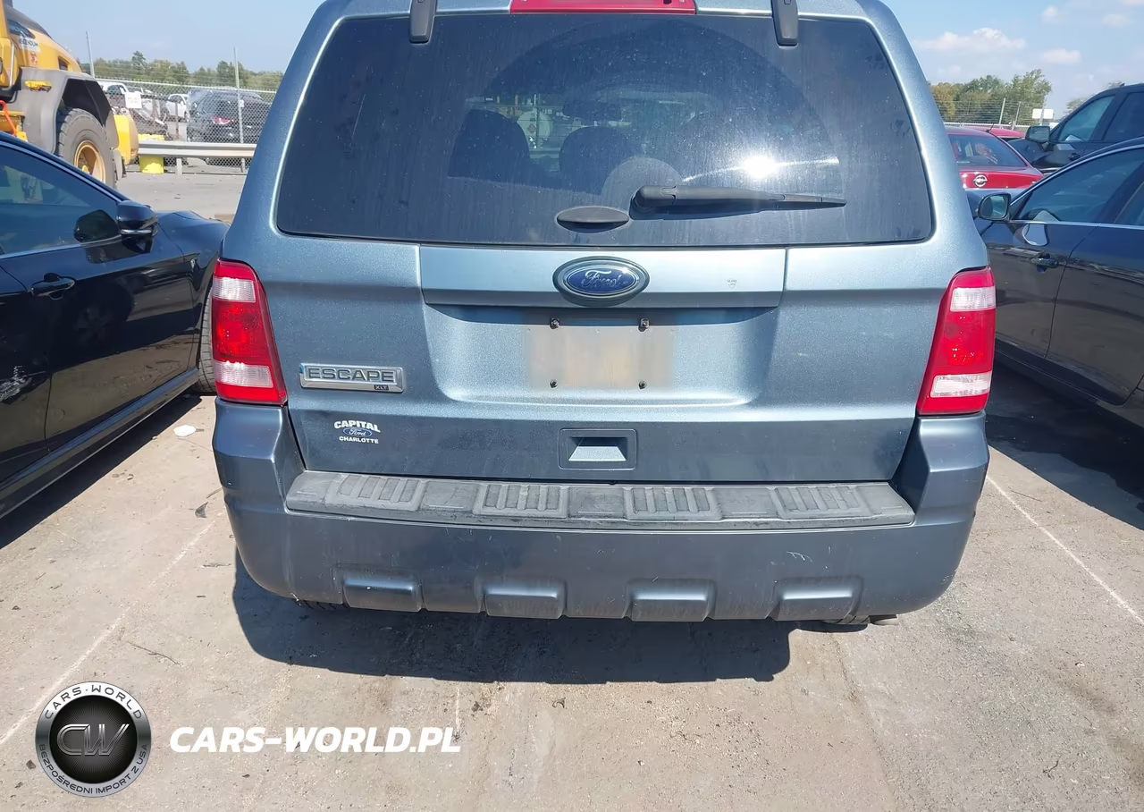 2011 Ford Escape Xlt VIN:1FMCU0D78BKC25584 - 16