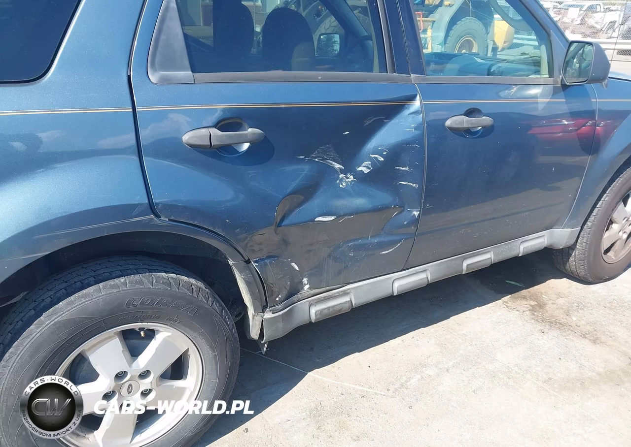 2011 Ford Escape Xlt VIN:1FMCU0D78BKC25584 - 6