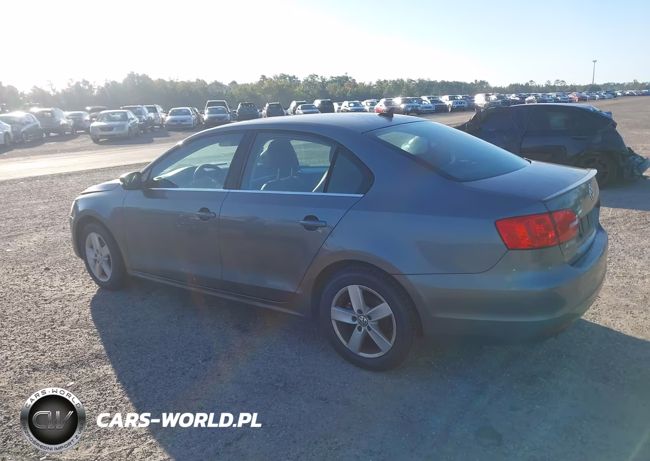 2012 Volkswagen Jetta 2.0L Tdi VIN:3VWLL7AJ5CM385185 - 3