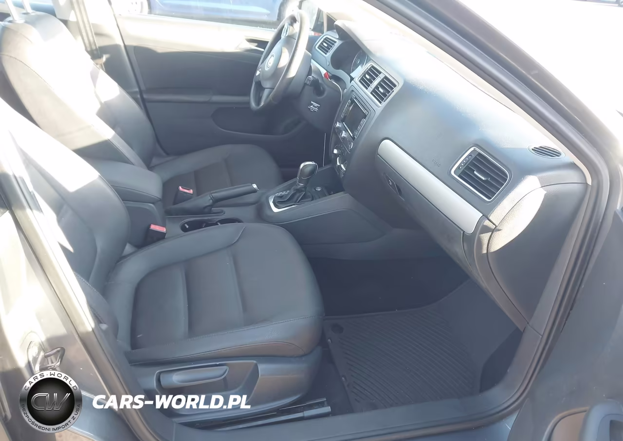 2012 Volkswagen Jetta 2.0L Tdi VIN:3VWLL7AJ5CM385185 - 5