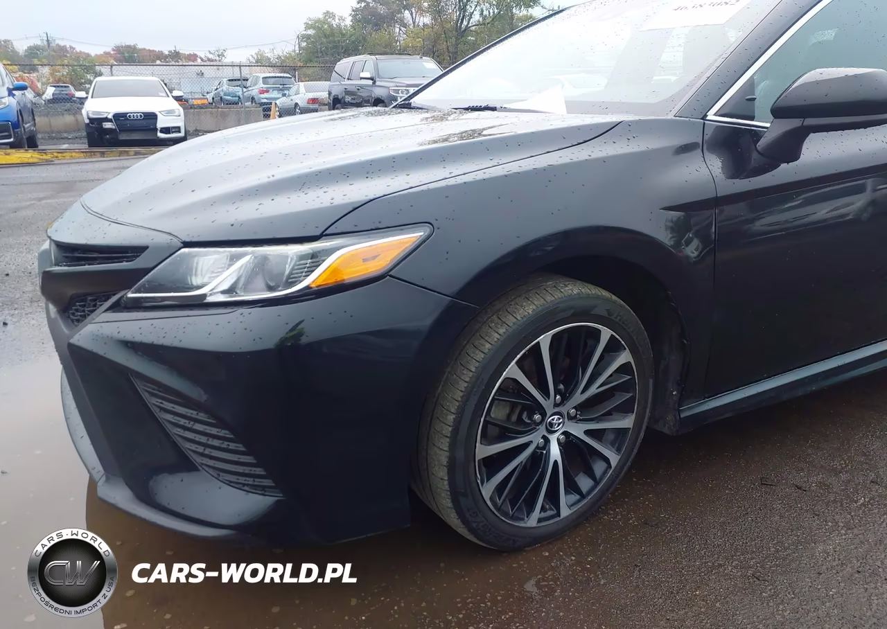 2020 Toyota Camry Se VIN:4T1G11AK8LU880116 - 6
