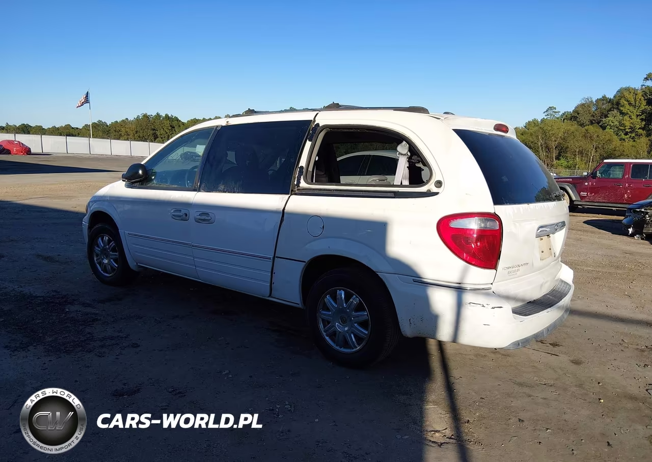 2005 Chrysler Town & Country Limited VIN:2C8GP64L55R245146 - 3