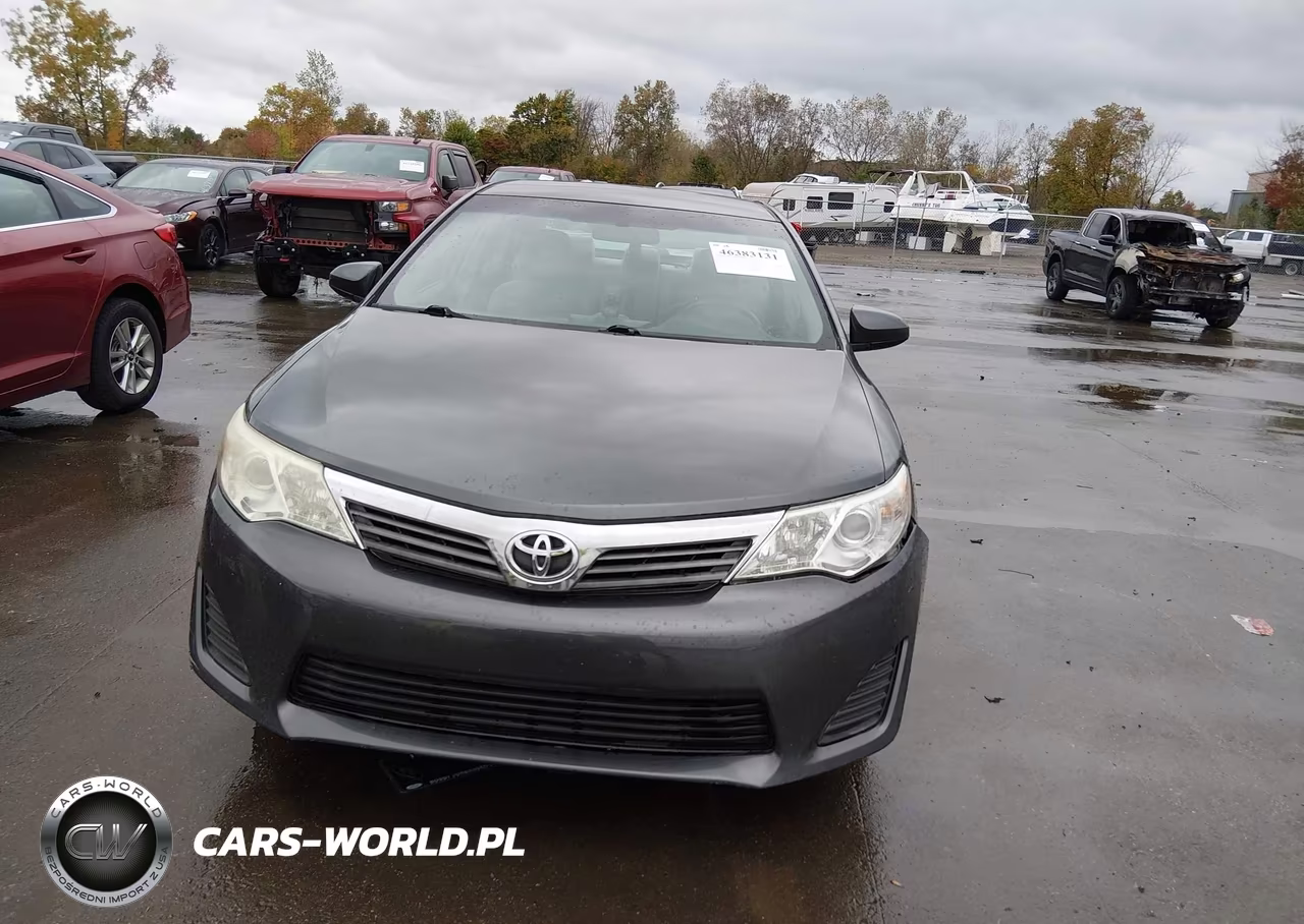 2012 Toyota Camry L VIN:4T4BF1FK9CR210410 - 12