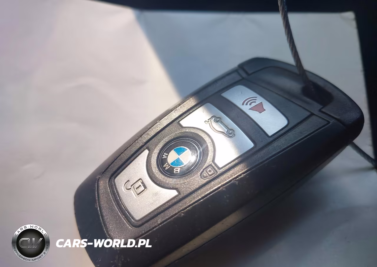 2015 BMW 528I xDrive VIN:WBA5A7C52FD628532 - 11
