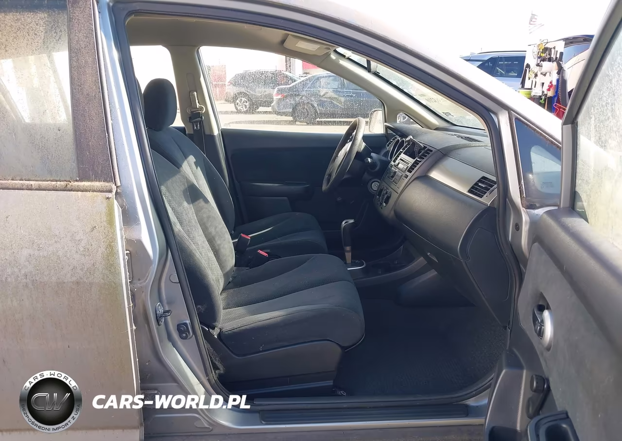 2010 Nissan Versa 1.8S VIN:3N1BC1CP5AL458283 - 5