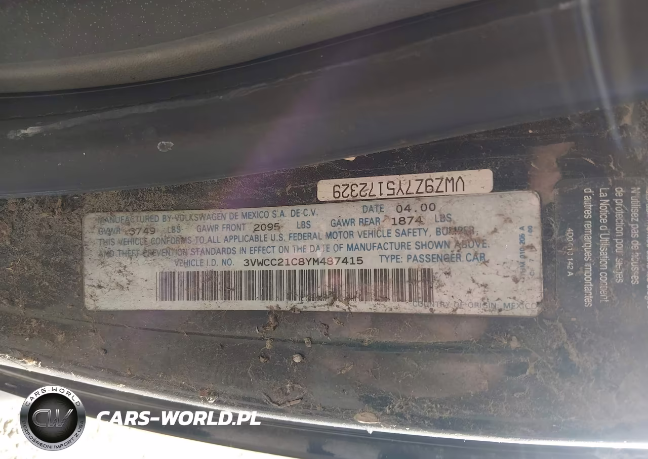 2000 Volkswagen New Beetle Gls VIN:3VWCC21C8YM487415 - 9
