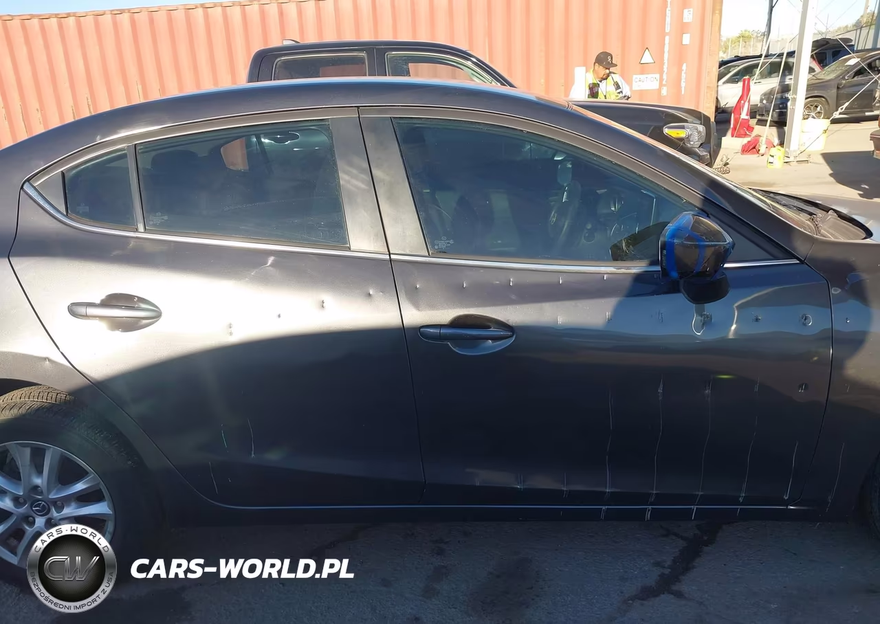 2016 Mazda Mazda3 I Sport VIN:JM1BM1U70G1284664 - 13