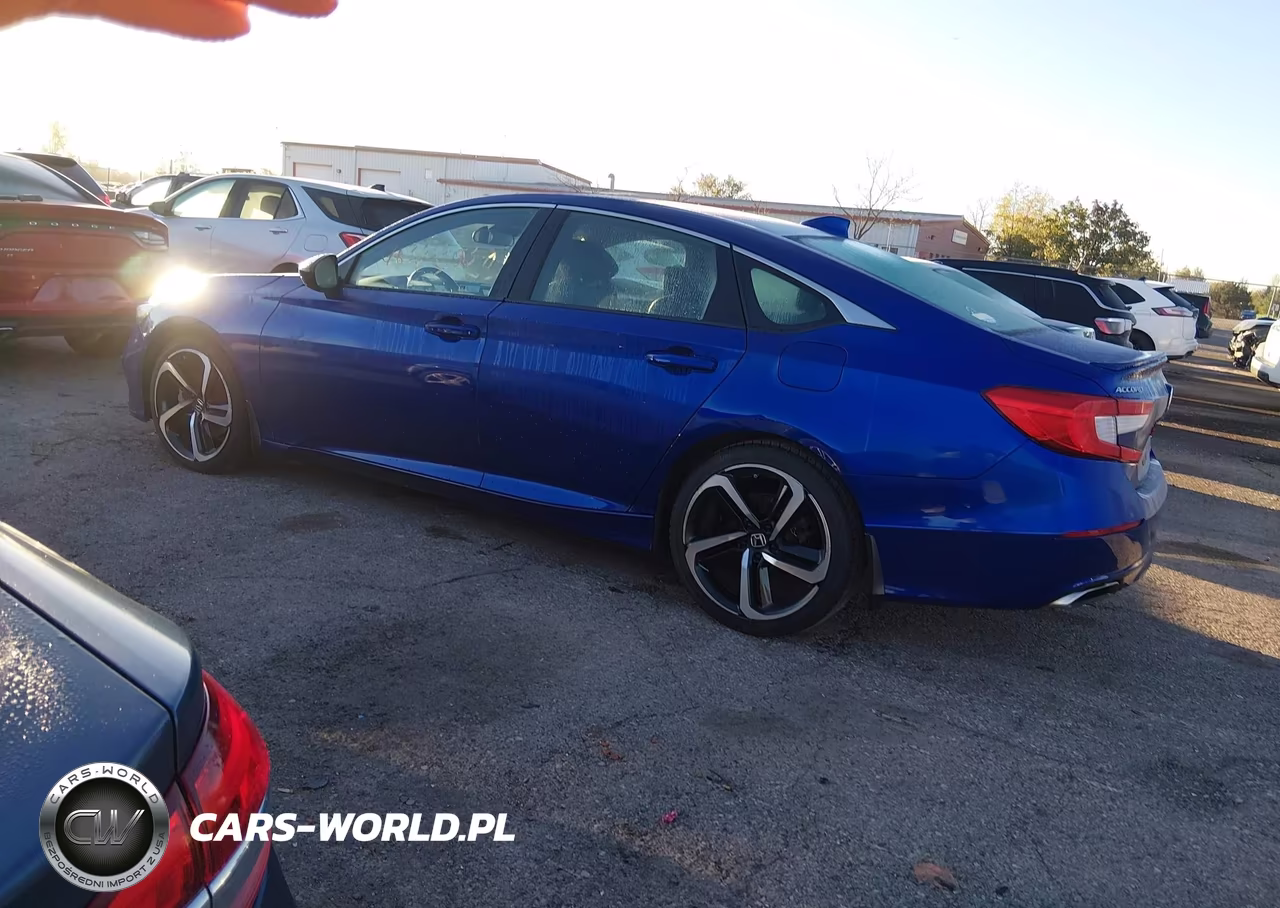 2018 Honda Accord Sport VIN:1HGCV1F35JA125742 - 3