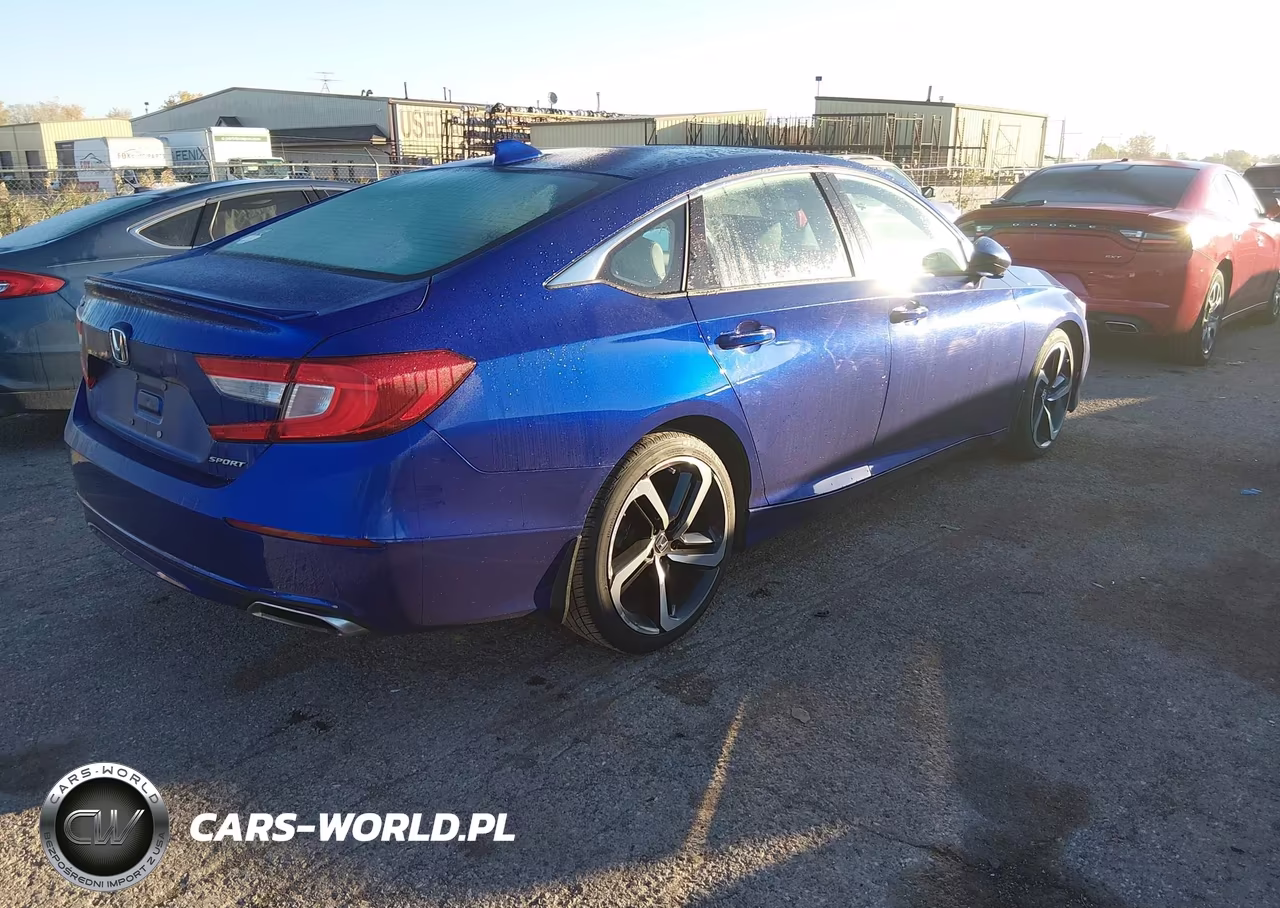 2018 Honda Accord Sport VIN:1HGCV1F35JA125742 - 4