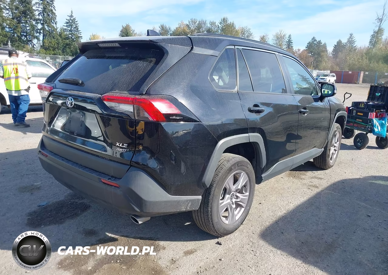2025 Toyota Rav4 Xle VIN:2T3P1RFV0SW539493 - 4