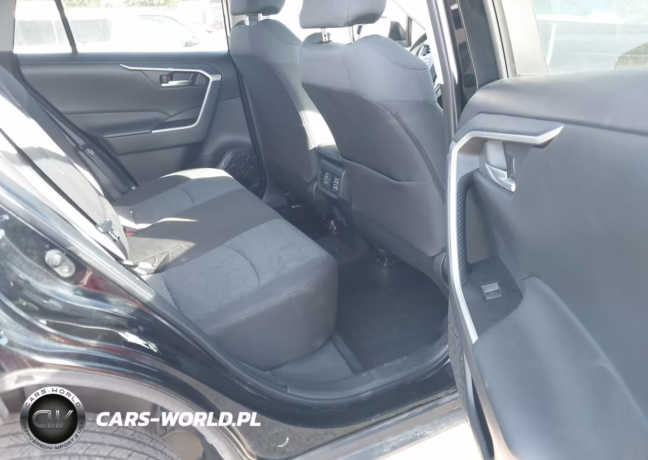 2025 Toyota Rav4 Xle VIN:2T3P1RFV0SW539493 - 8