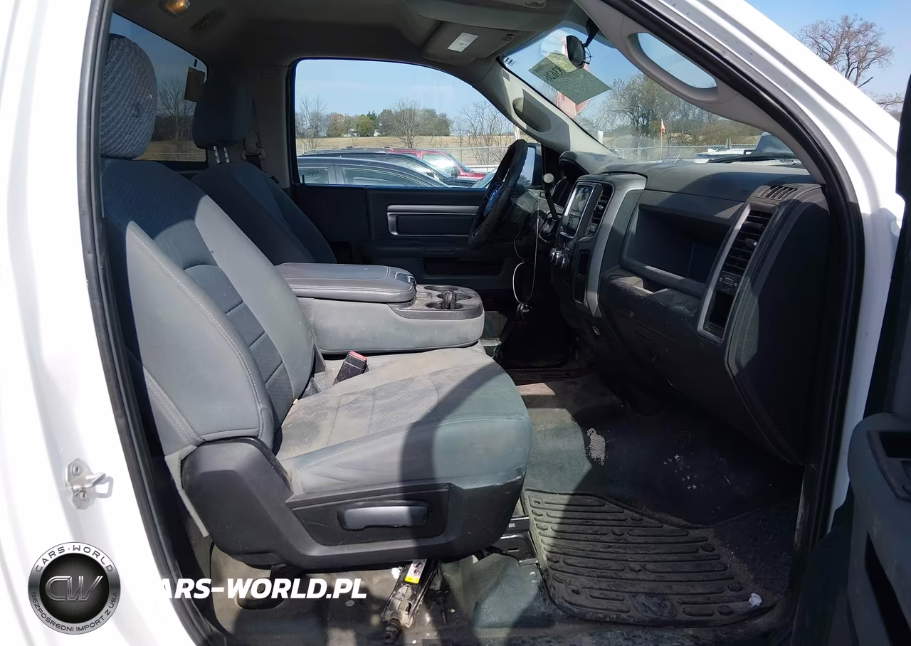 2016 Ram 1500 Tradesman VIN:3C6JR6DT2GG257563 - 5