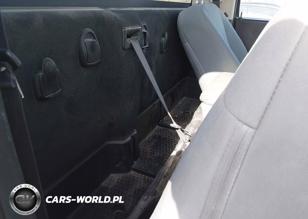2016 Ram 1500 Tradesman VIN:3C6JR6DT2GG257563 - 8
