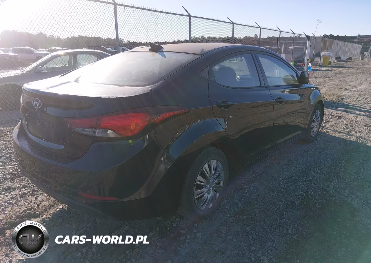 2016 Hyundai Elantra Se VIN:5NPDH4AE0GH714848 - 4