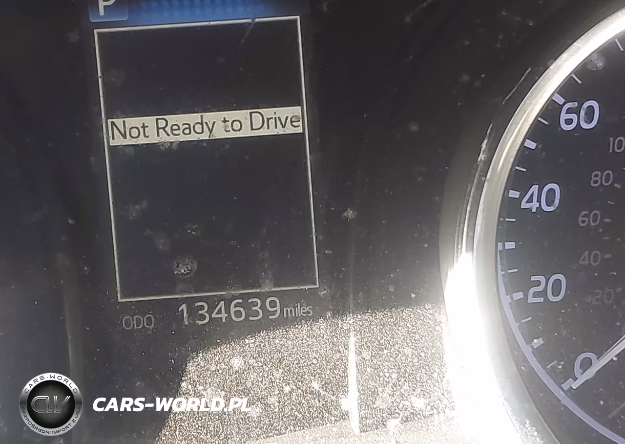2018 Toyota Camry Le VIN:4T1B11HK3JU590749 - 15