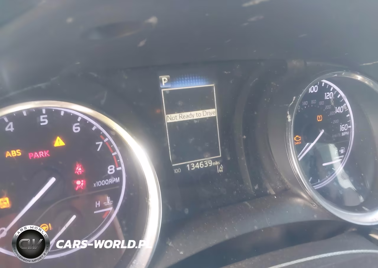 2018 Toyota Camry Le VIN:4T1B11HK3JU590749 - 7